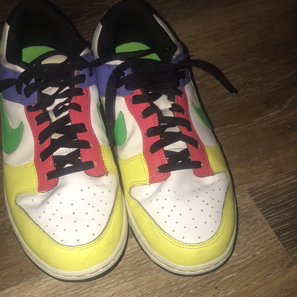 Nike Dunks - image 2